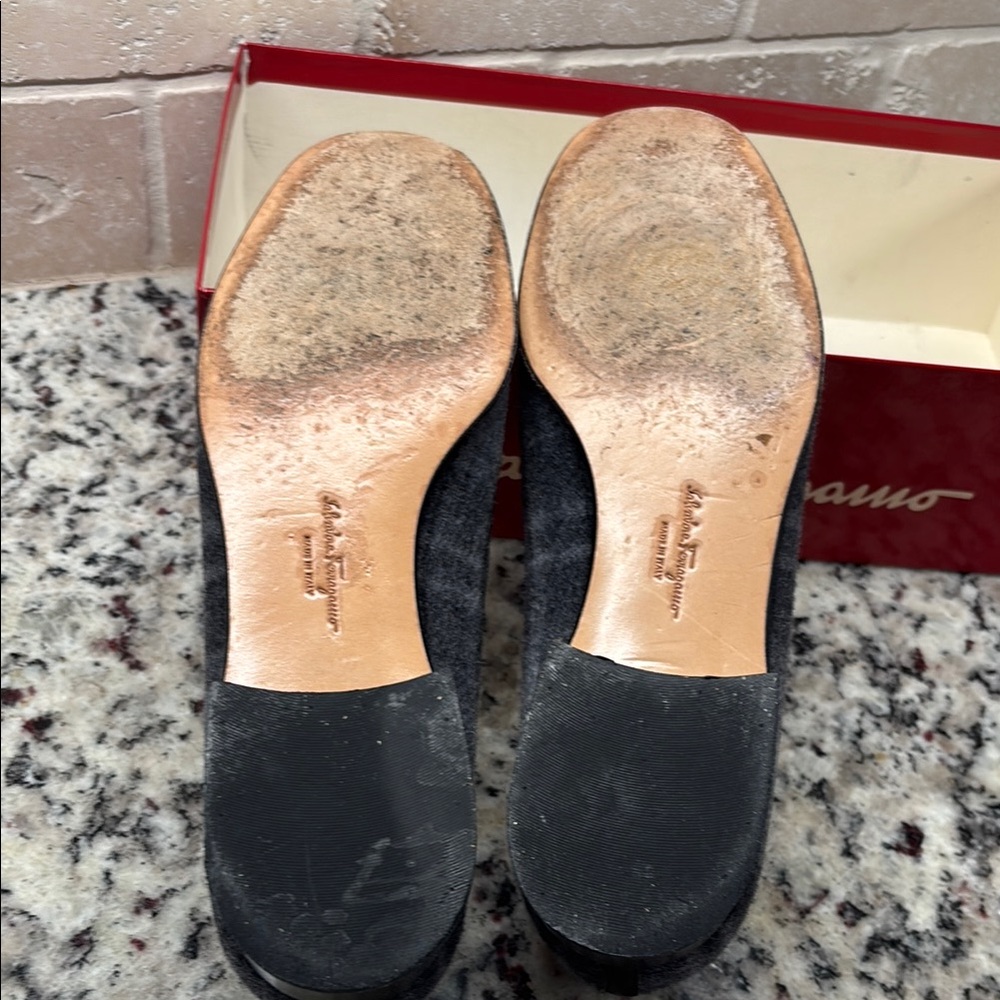 Vintage Salvatore Ferragamo Women's Gray Plaid Shoes - Picture 6 of 9